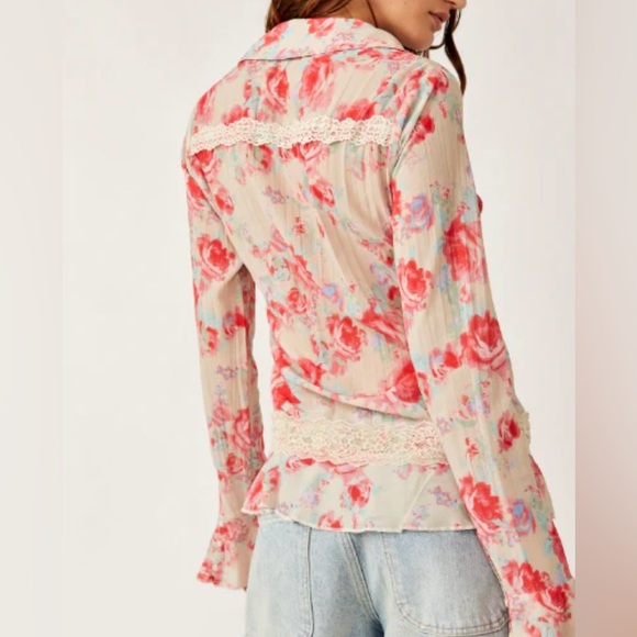 Free People Bad at Love Floral Lace Blouse NWT - Picture 2 of 9